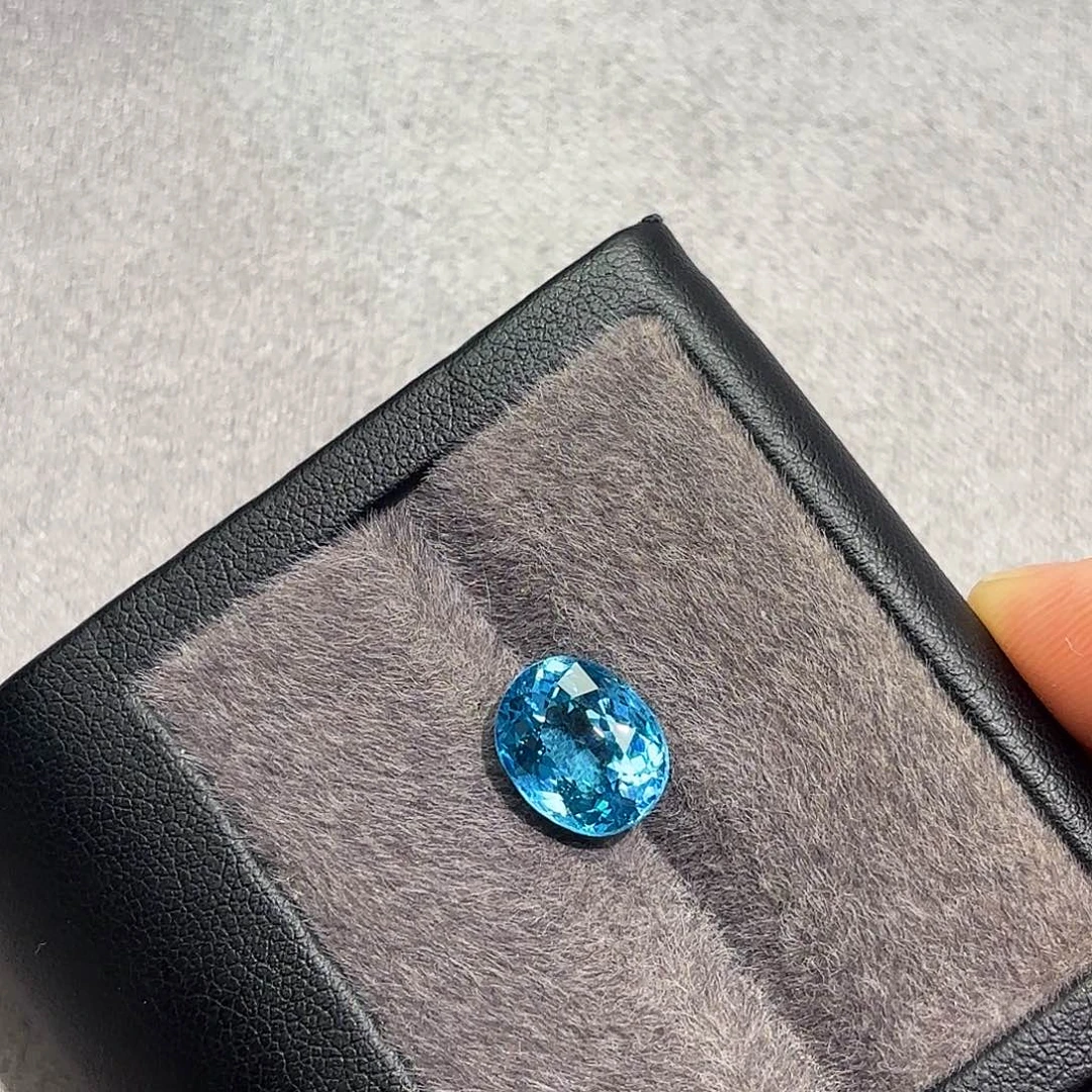 托帕石裸石4.74克拉