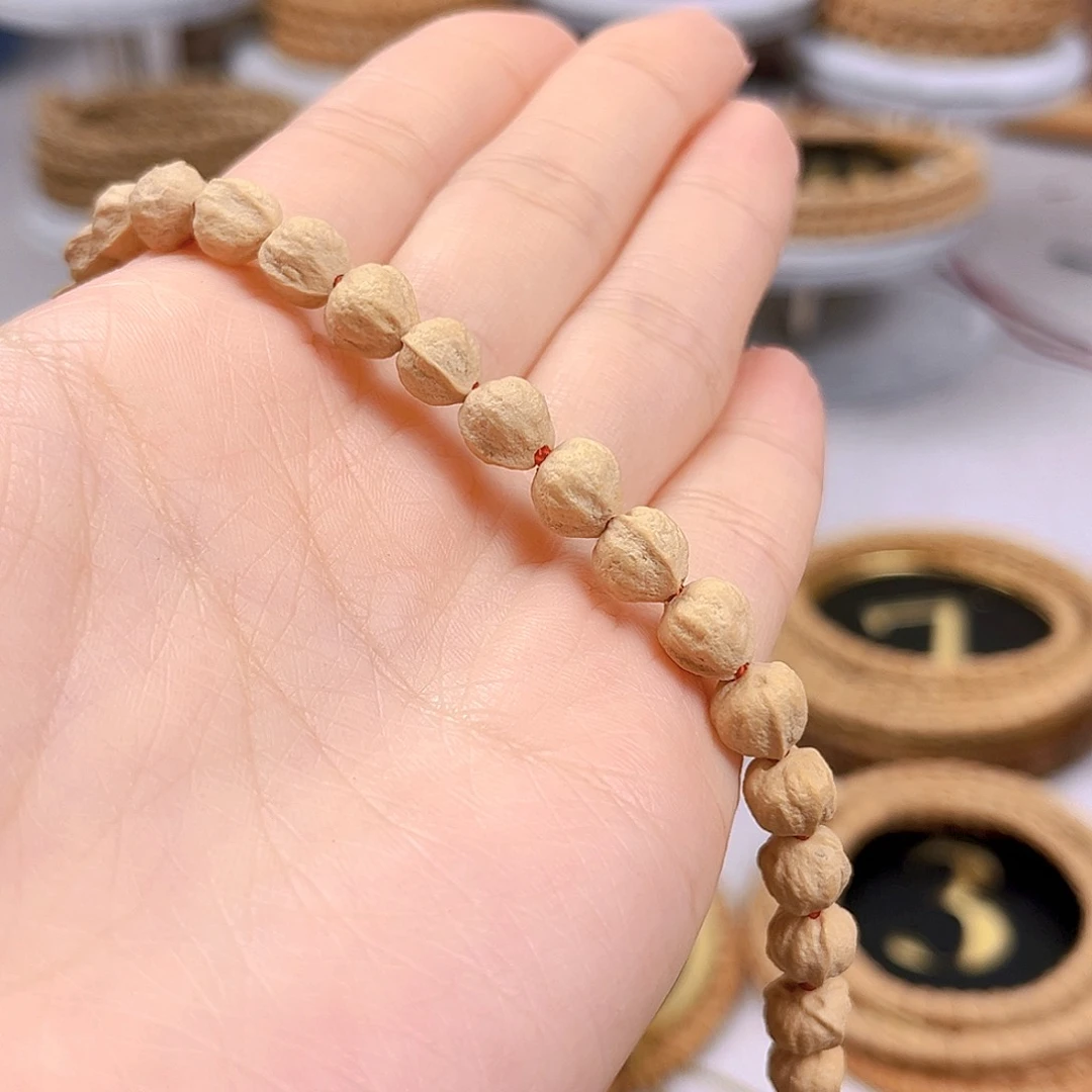 柏香籽/百香籽吊坠小*子