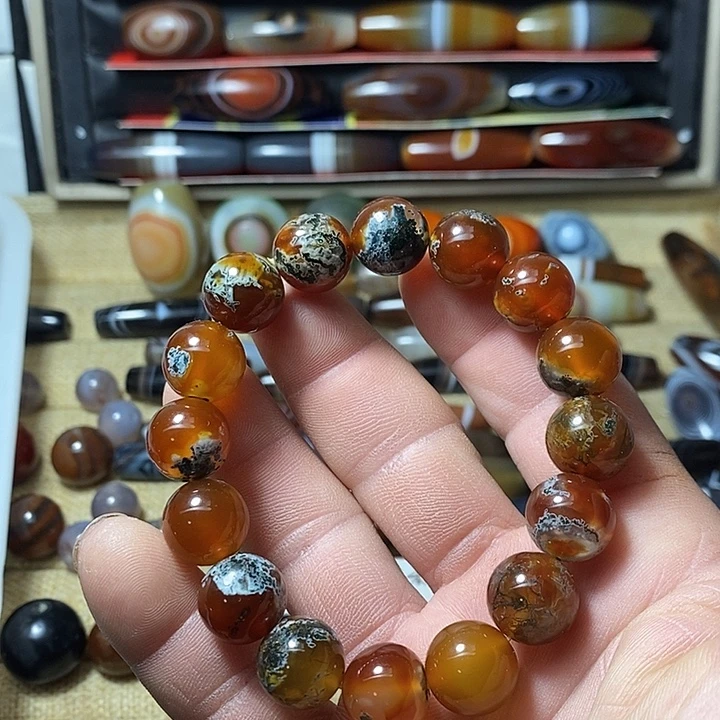 玛瑙/玉髓合金颈饰