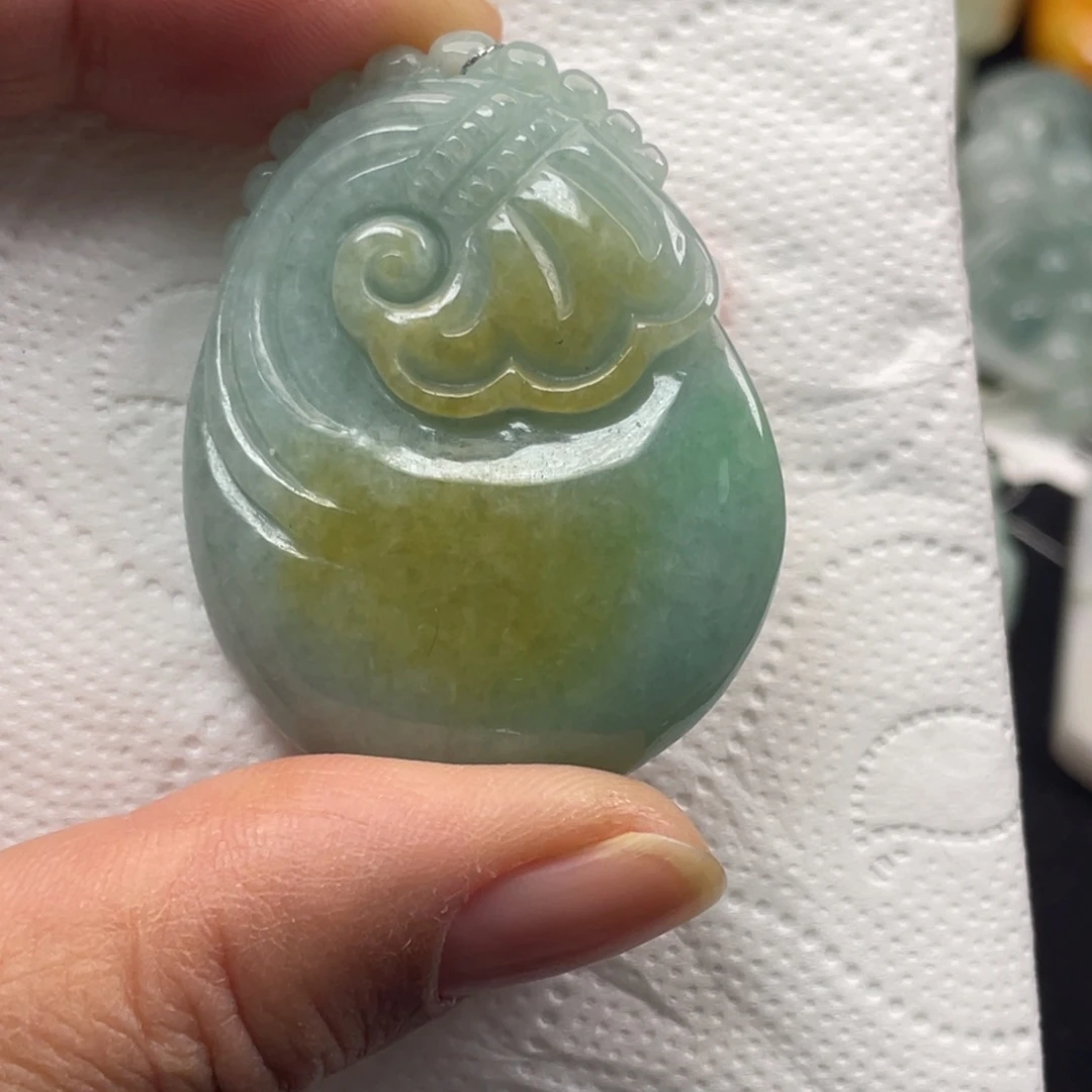 翡翠未镶嵌颈饰翡翠钱袋