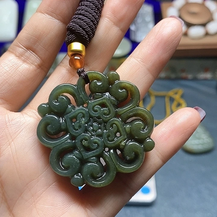 未镶嵌和田玉挂件