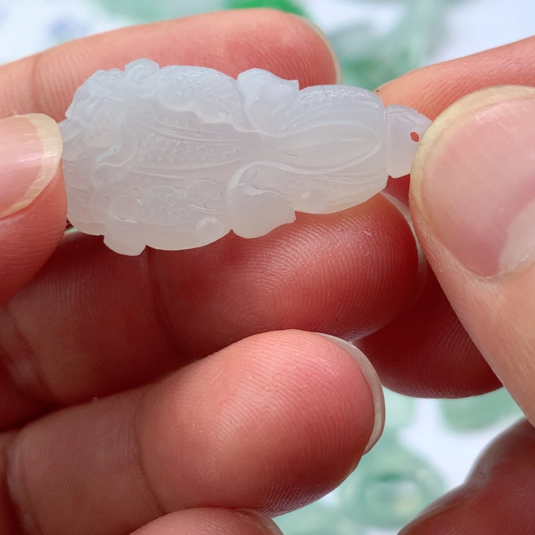 定制翡翠未镶嵌包工