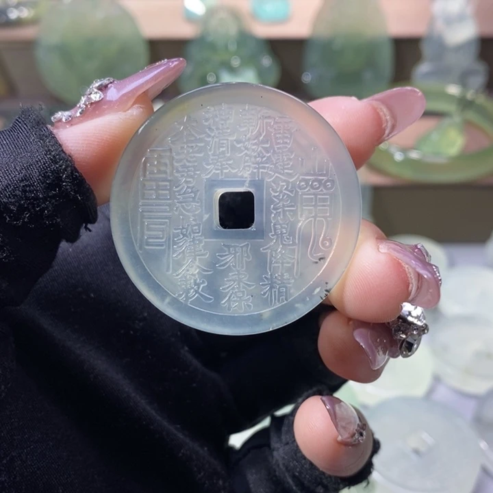 岫玉吊坠未镶嵌吊坠