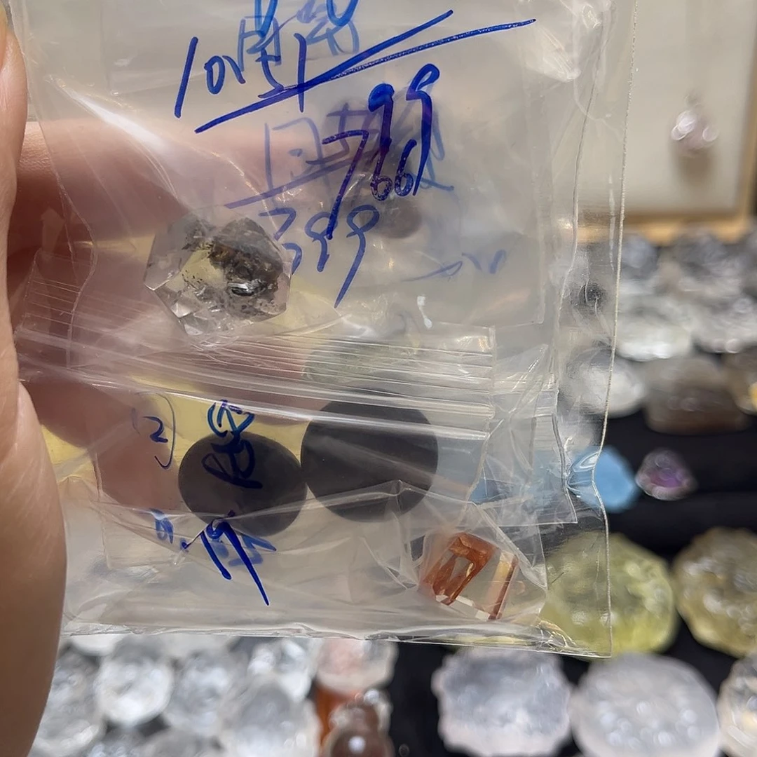 颈饰银S925镶嵌水晶月*潆补差16