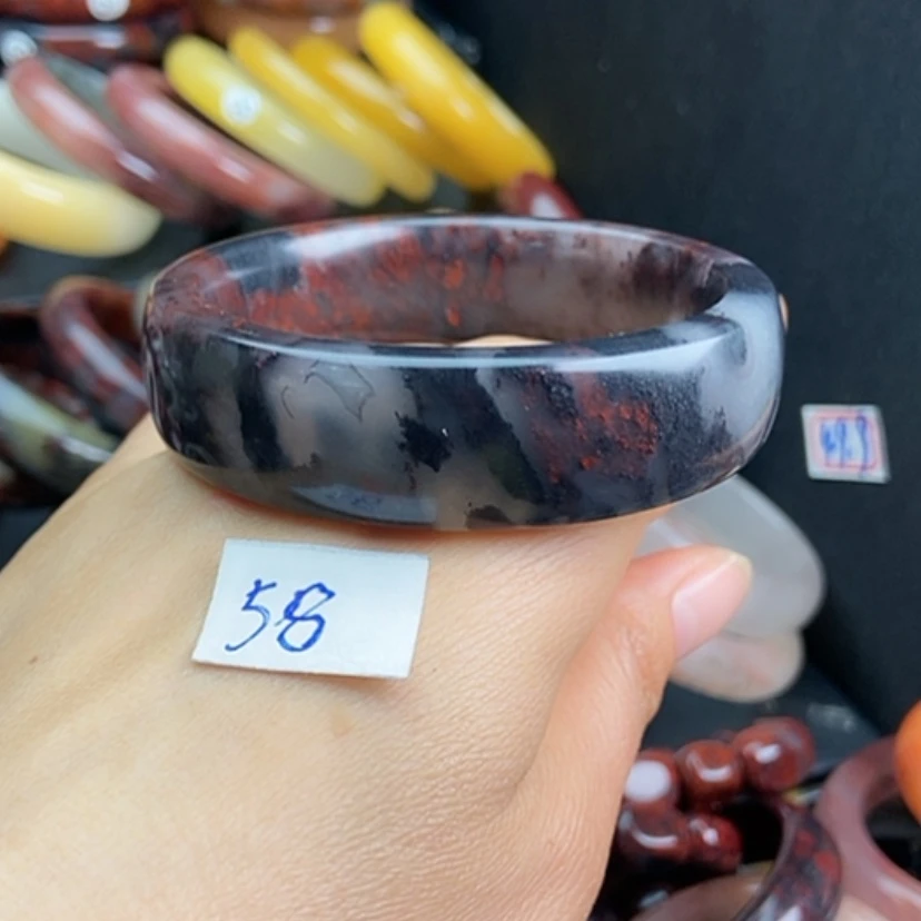 【闪购商品】石英质玉手镯未镶嵌