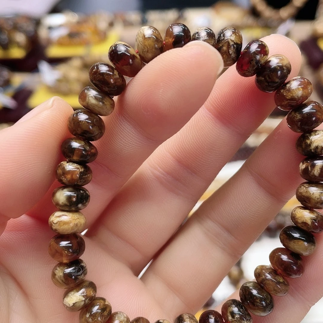 琥珀裸石未镶嵌八