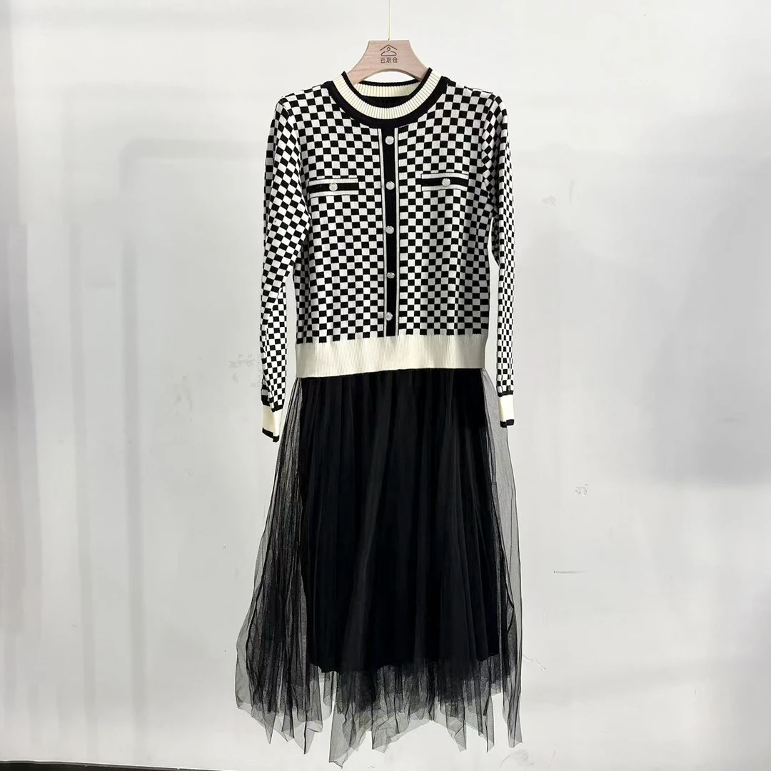 【【撤柜样品】DJ471秋冬季气质百搭连衣裙女咖啡商家提供