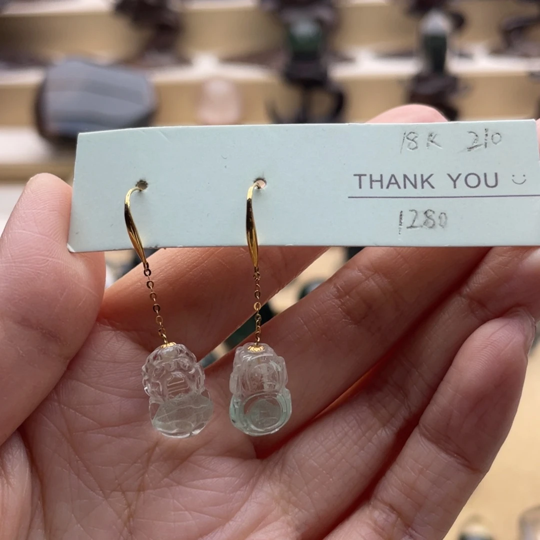 水晶18K金镶嵌颈饰绿幽灵吊坠