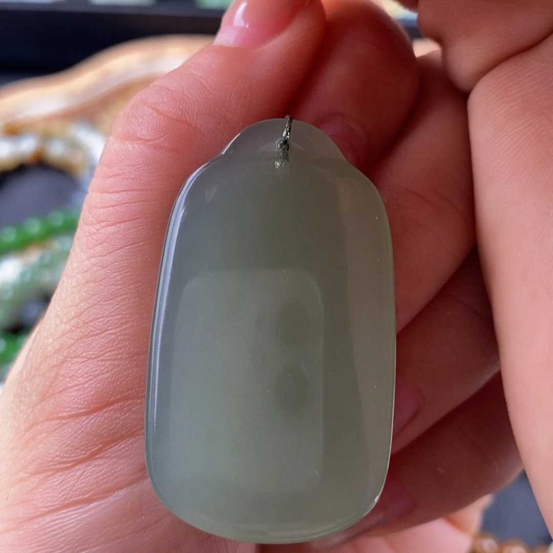 和田玉未镶嵌吊坠(不含链)冰晴绿无事牌43