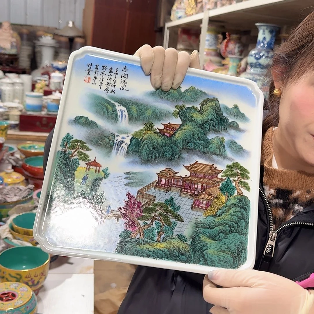 瓷摆件///////景德镇陶瓷瓷器。