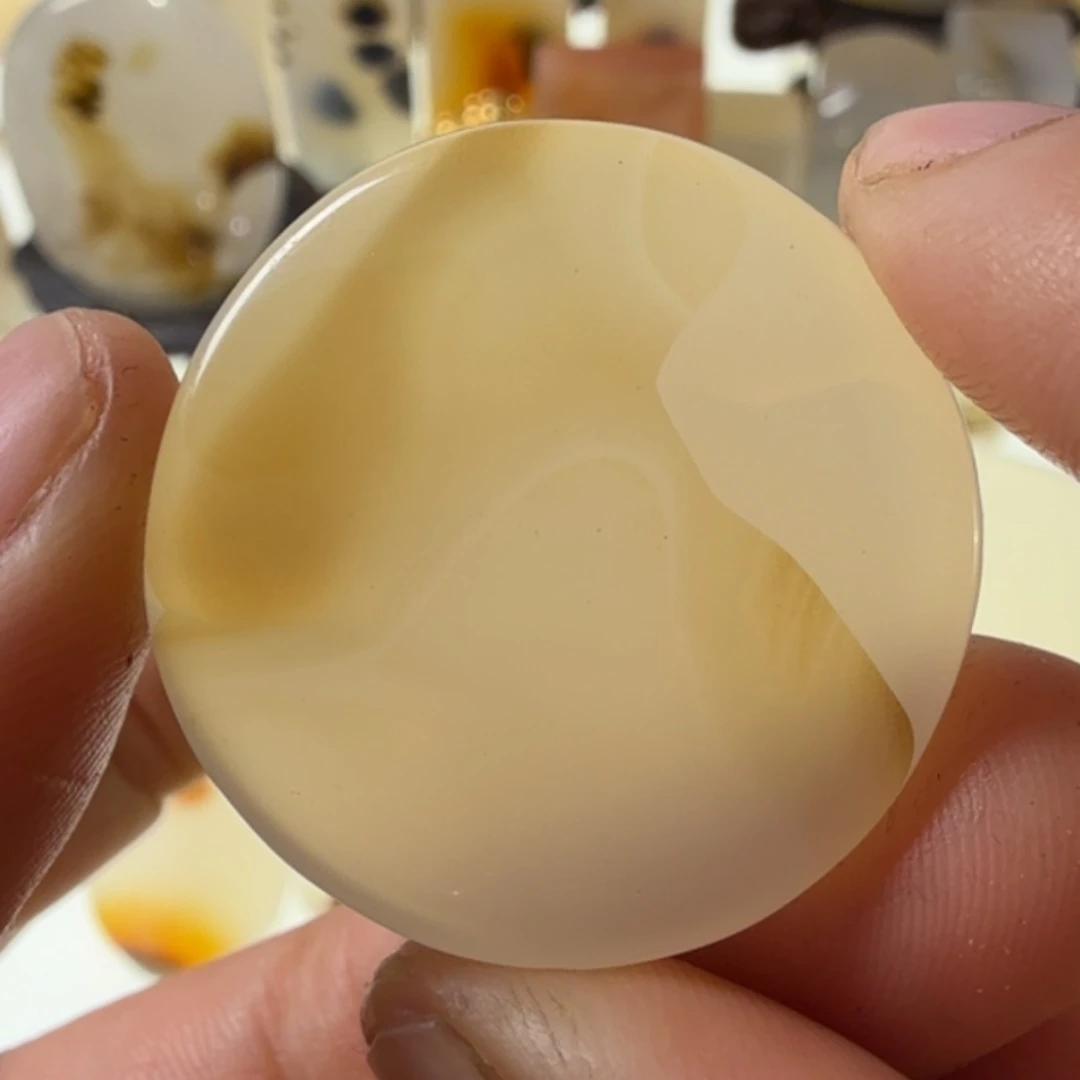 玛瑙/玉髓未镶嵌珠宝半成品