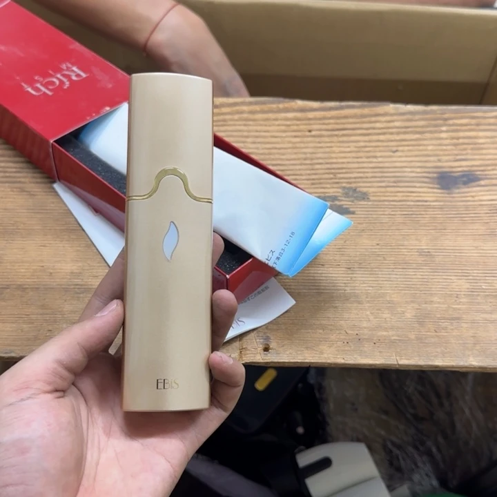 梦彬彬哈哈哈哈哈哈姐