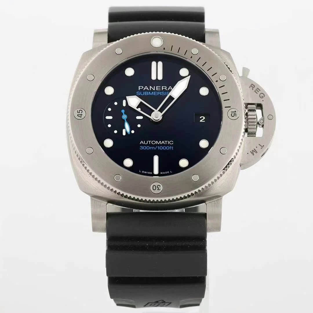 99新 Panerai/沛纳海 沛纳海潜行系列PAM01305/47mm/机械/男表