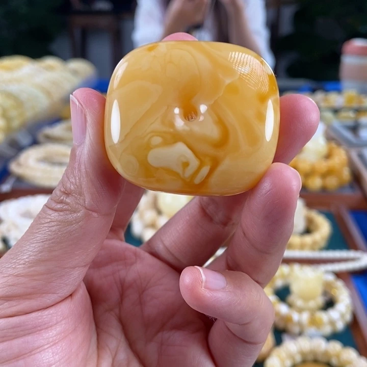 琥珀未镶嵌珠宝奇石23.97橘妖花蜡藏