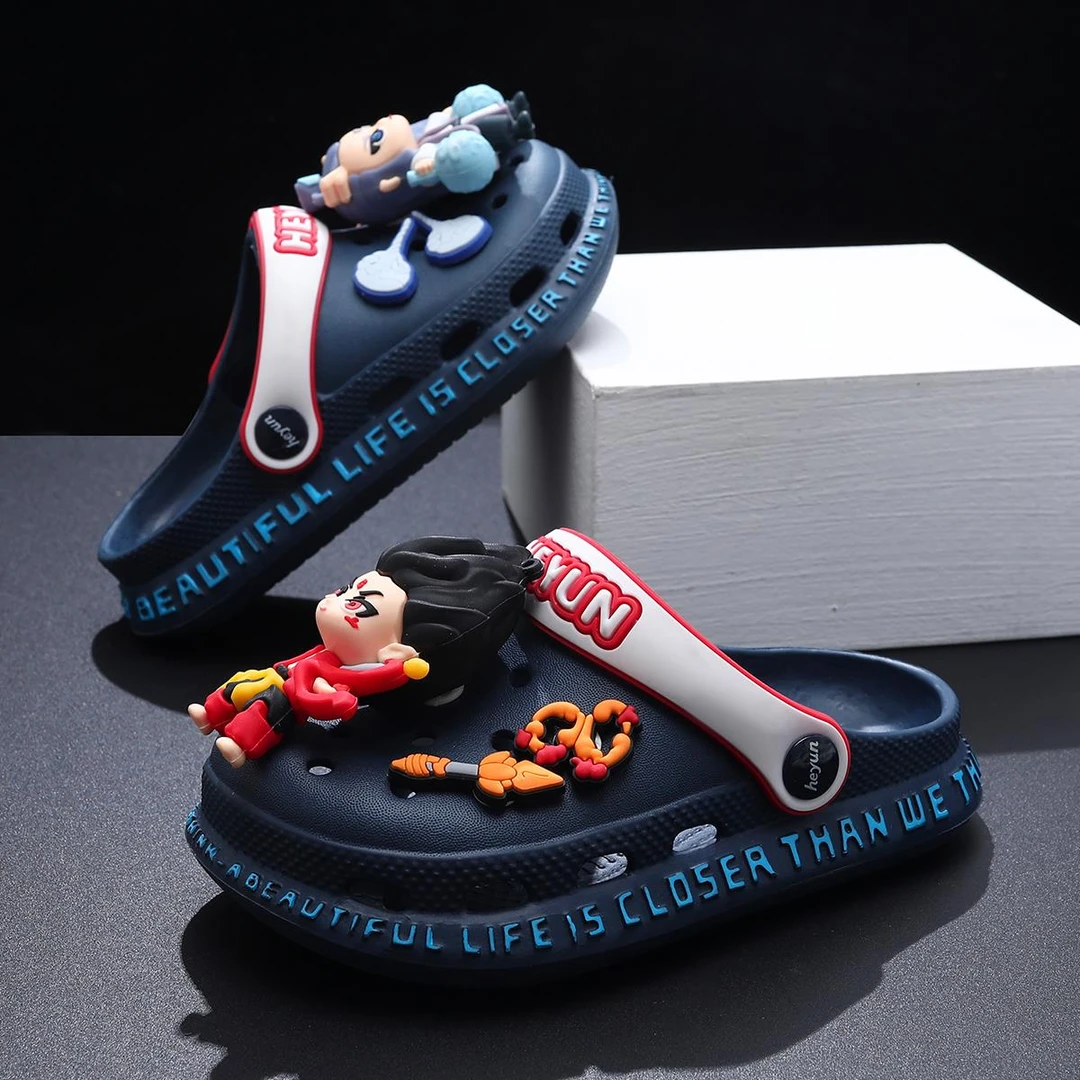 哪吒闹海儿童洞洞鞋男童拖鞋夏季新款防滑软底家居男孩外穿沙滩鞋