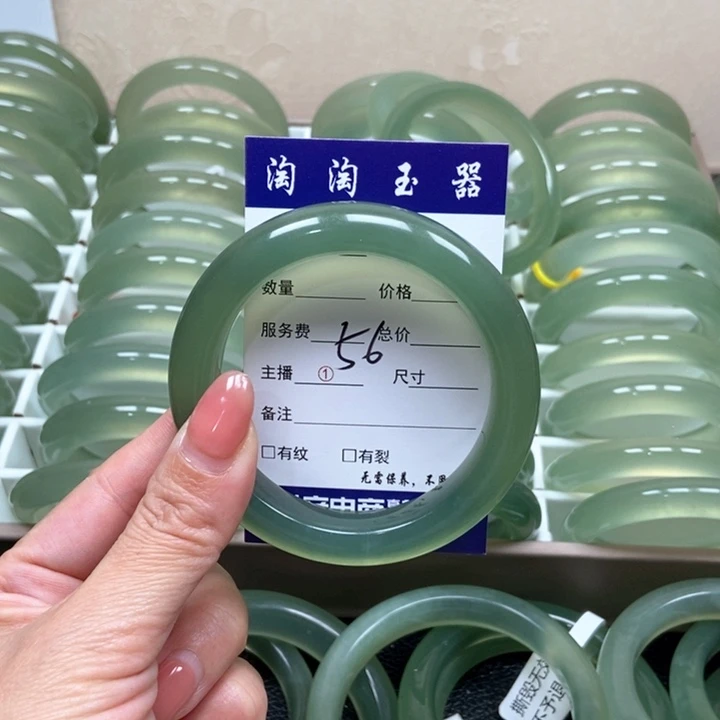 蛇纹石玉未镶嵌手镯霍***H