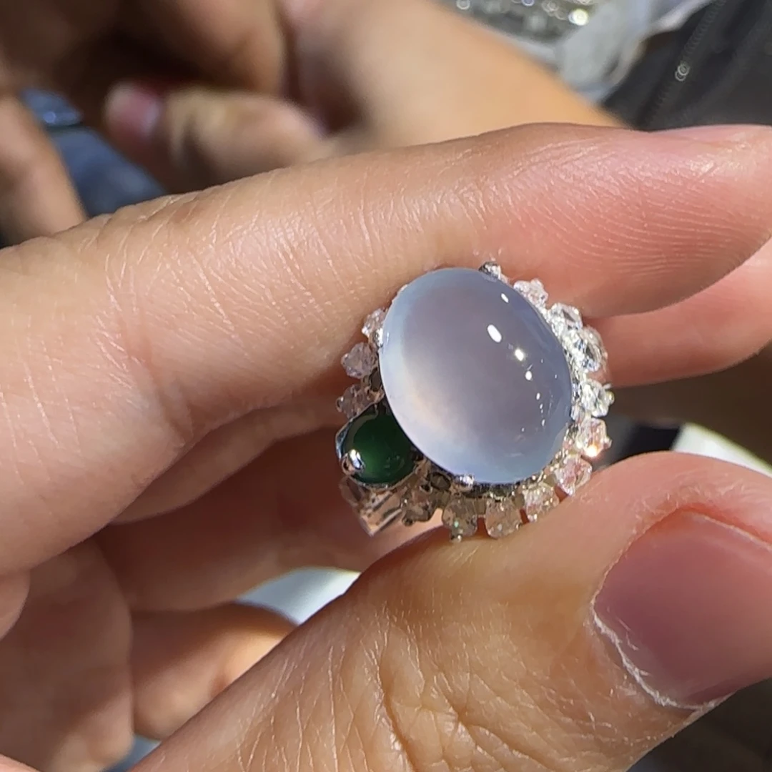 翡翠未镶嵌戒指翡翠