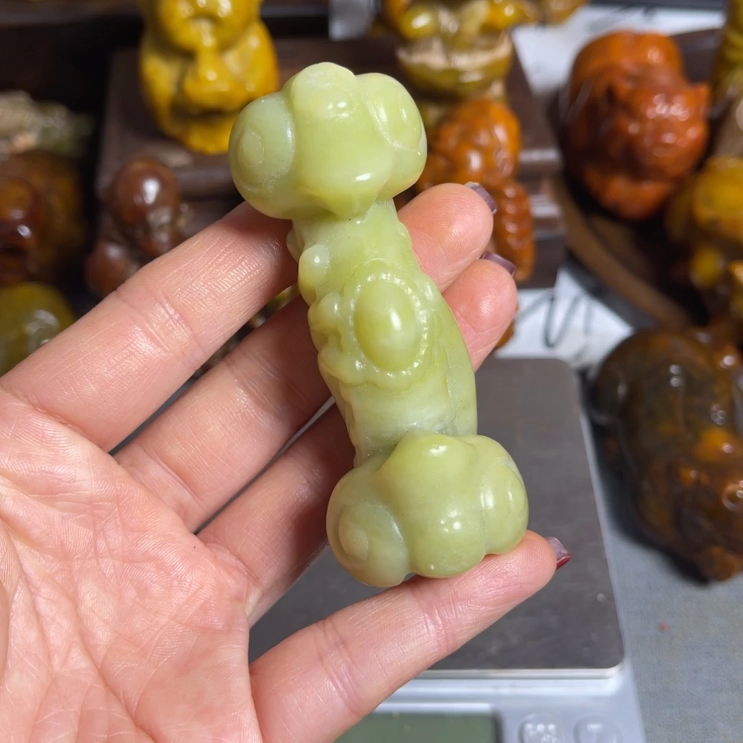蛇纹石玉合金颈饰