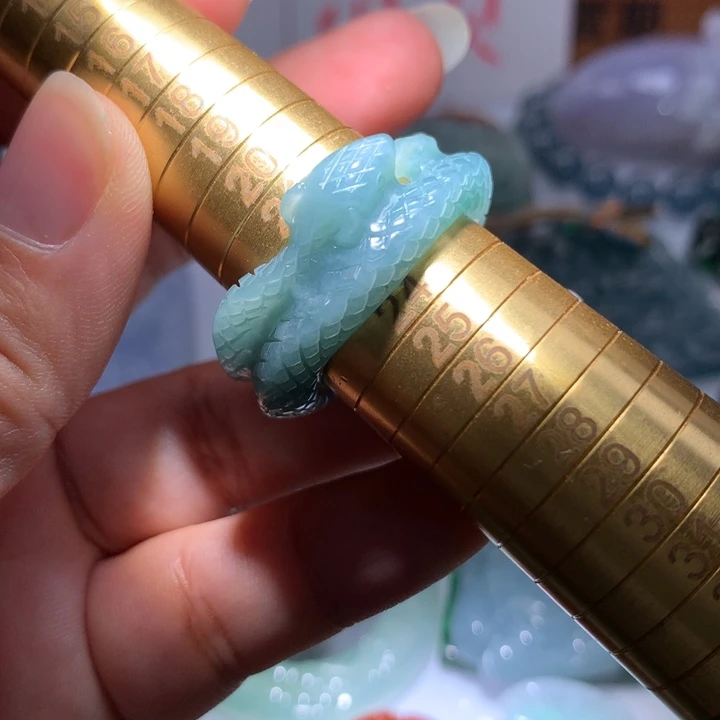 翡翠颈饰未镶嵌保真天然A货翡翠