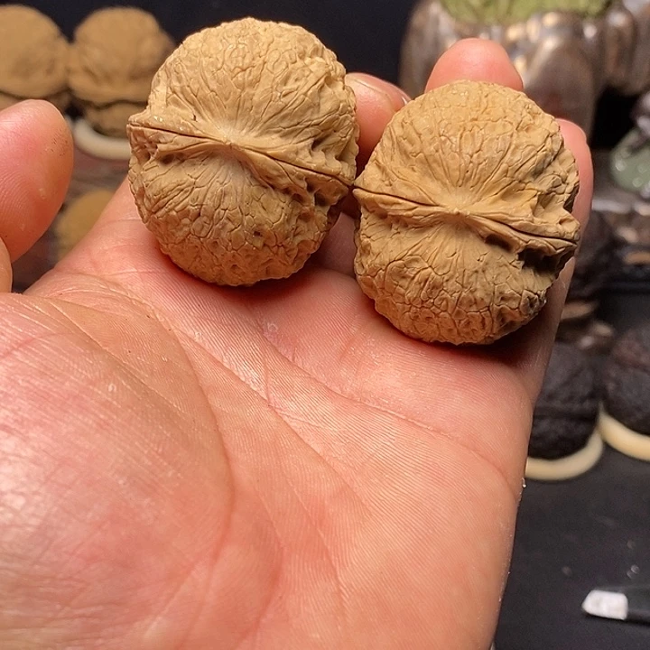 吊坠文玩核桃云南铁核桃源产地4