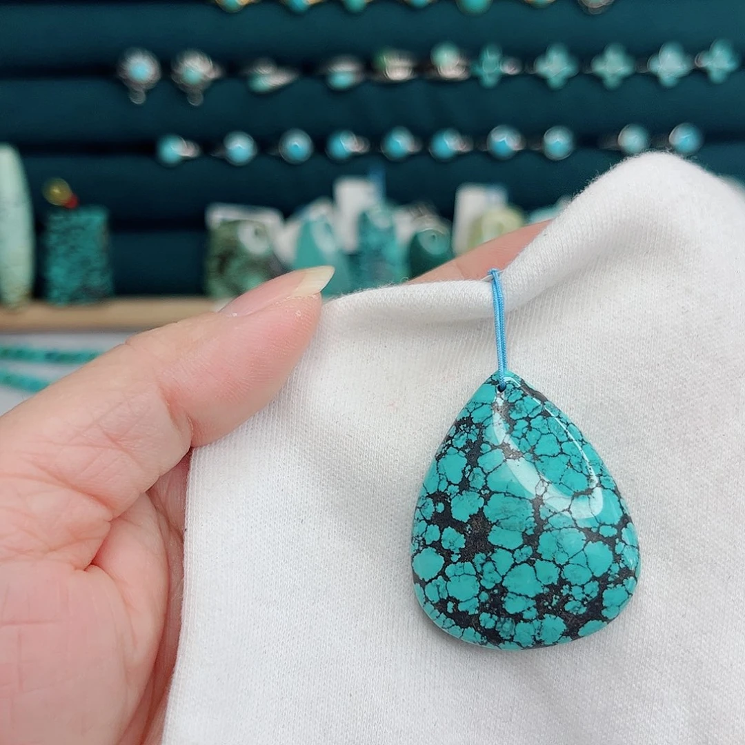 未镶嵌绿松石绿松石