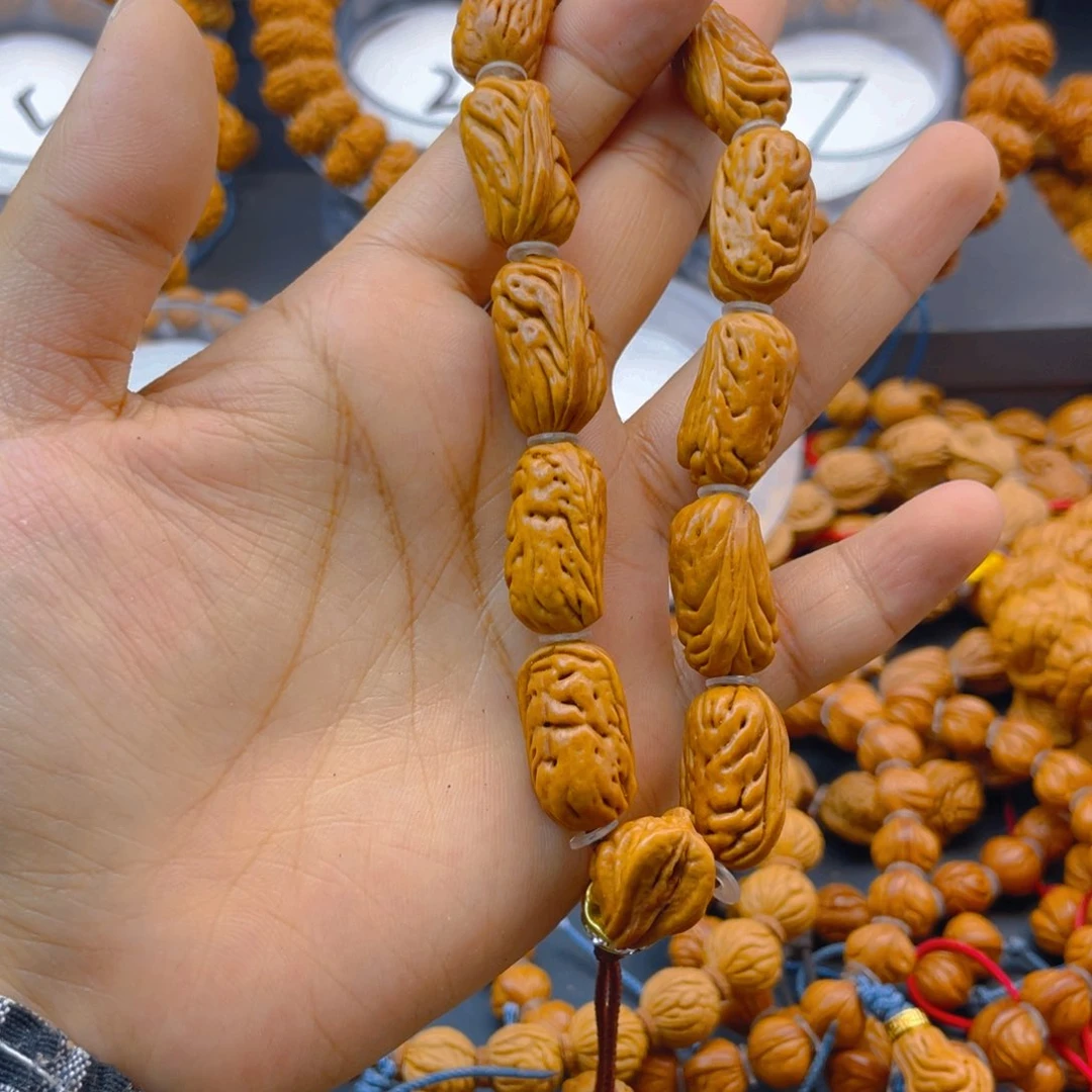 桃核手串醉**彊红红火火过大年啦5