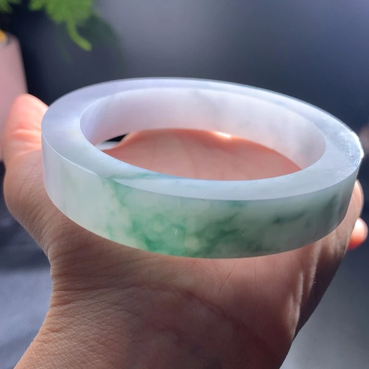 未镶嵌手镯定制翡翠