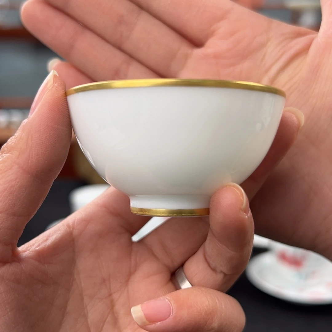 柴窑素胎描金一口杯（雍正底款）