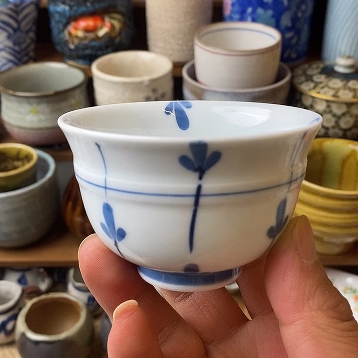 069 中古品默认微瑕满18包邮