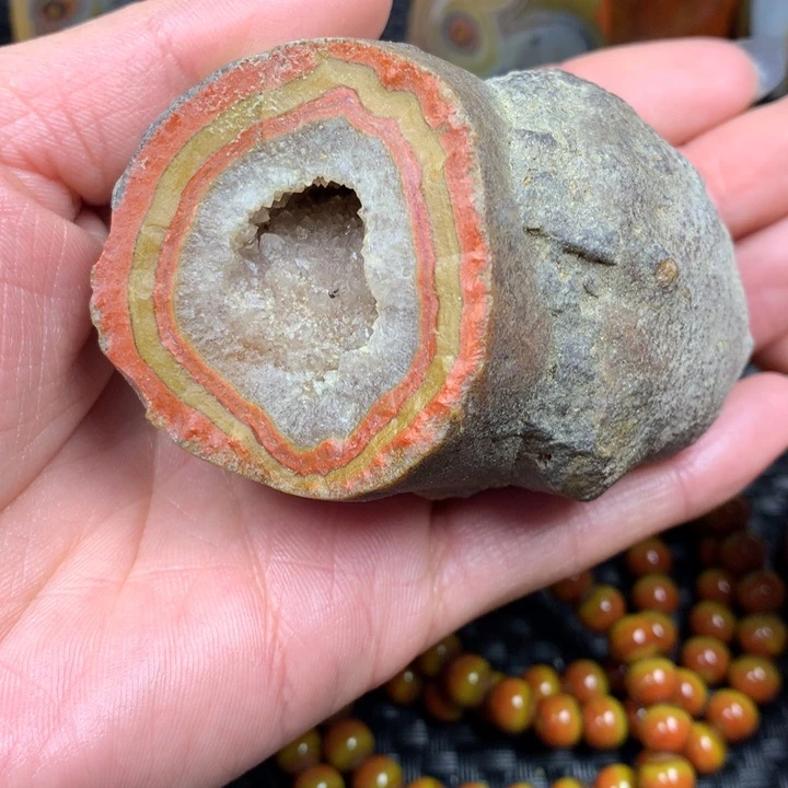 未镶嵌牌子玛瑙/玉髓凌*