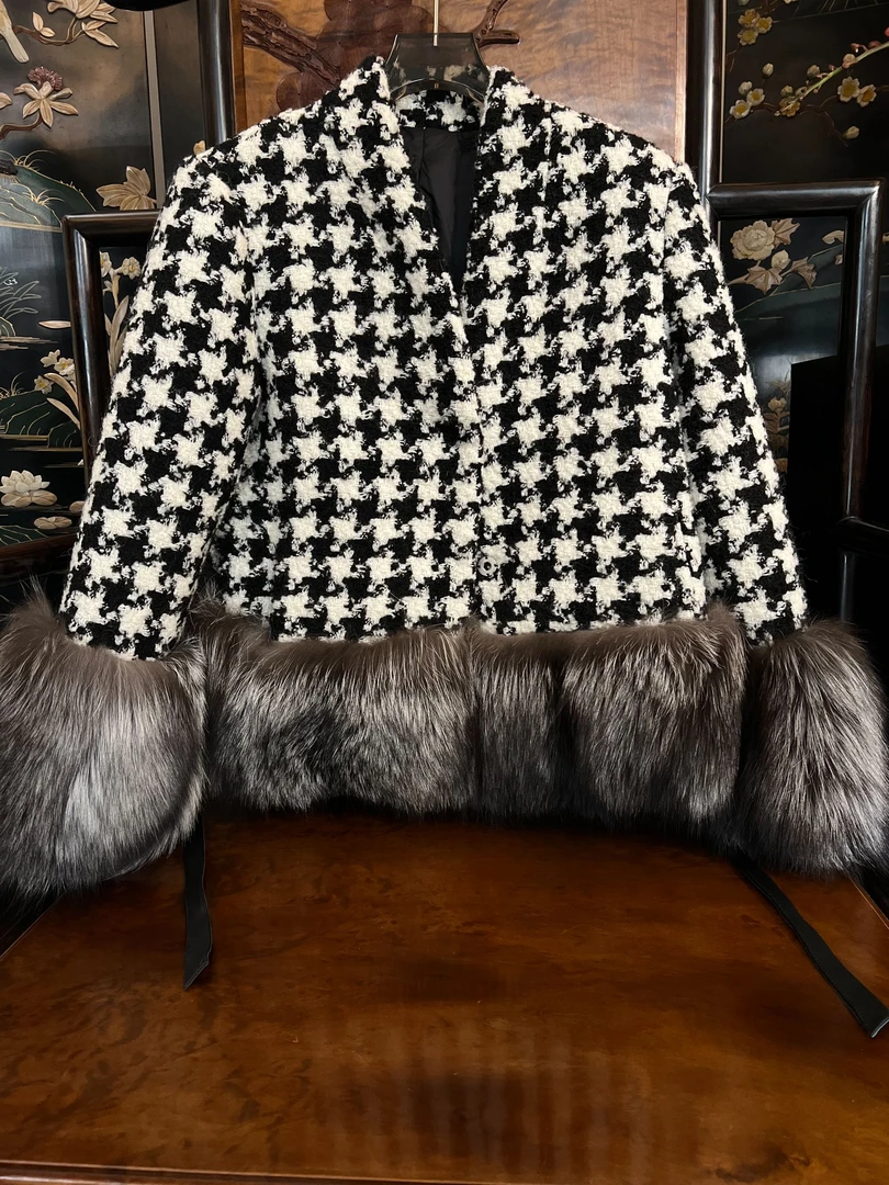 新款高货，捡漏款外套,NO退!NO换