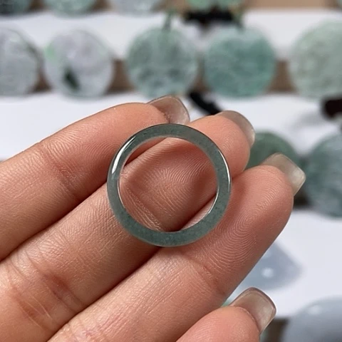 翡翠颈饰未镶嵌雪*10件证书费用