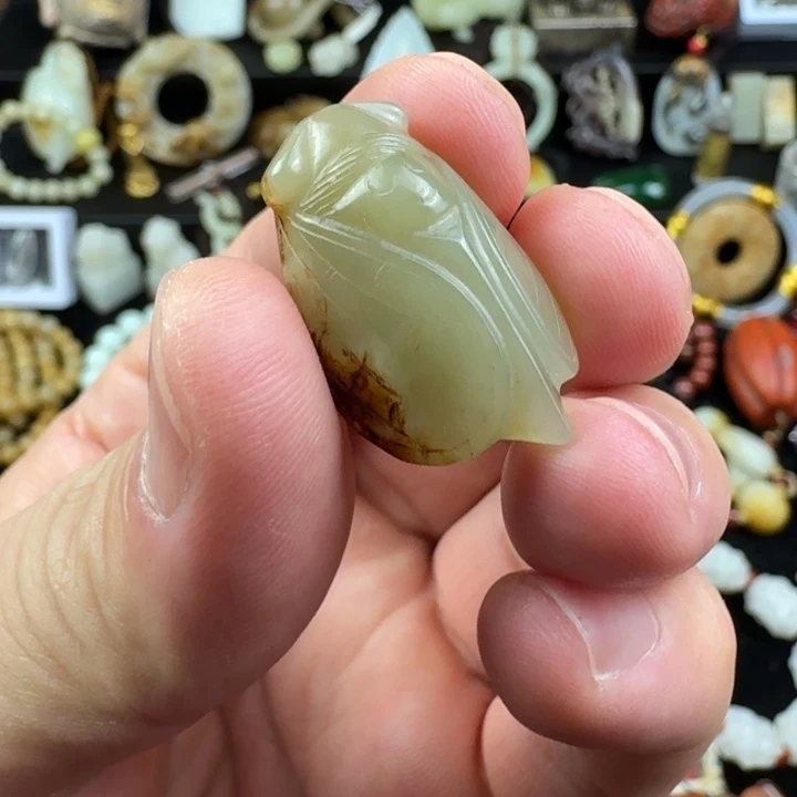 和田玉（糖玉）未镶嵌挂件