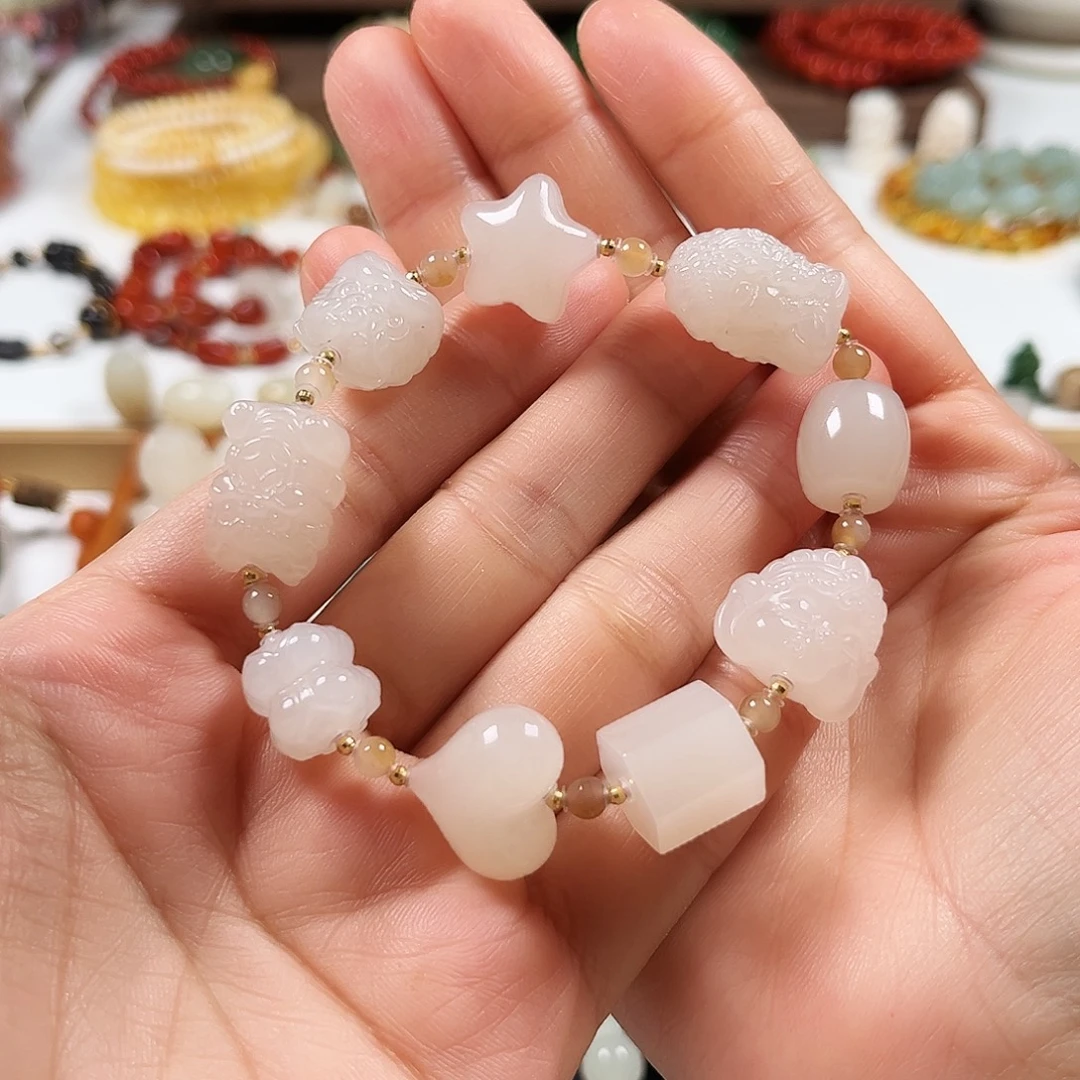 和田玉18K金镶嵌手链