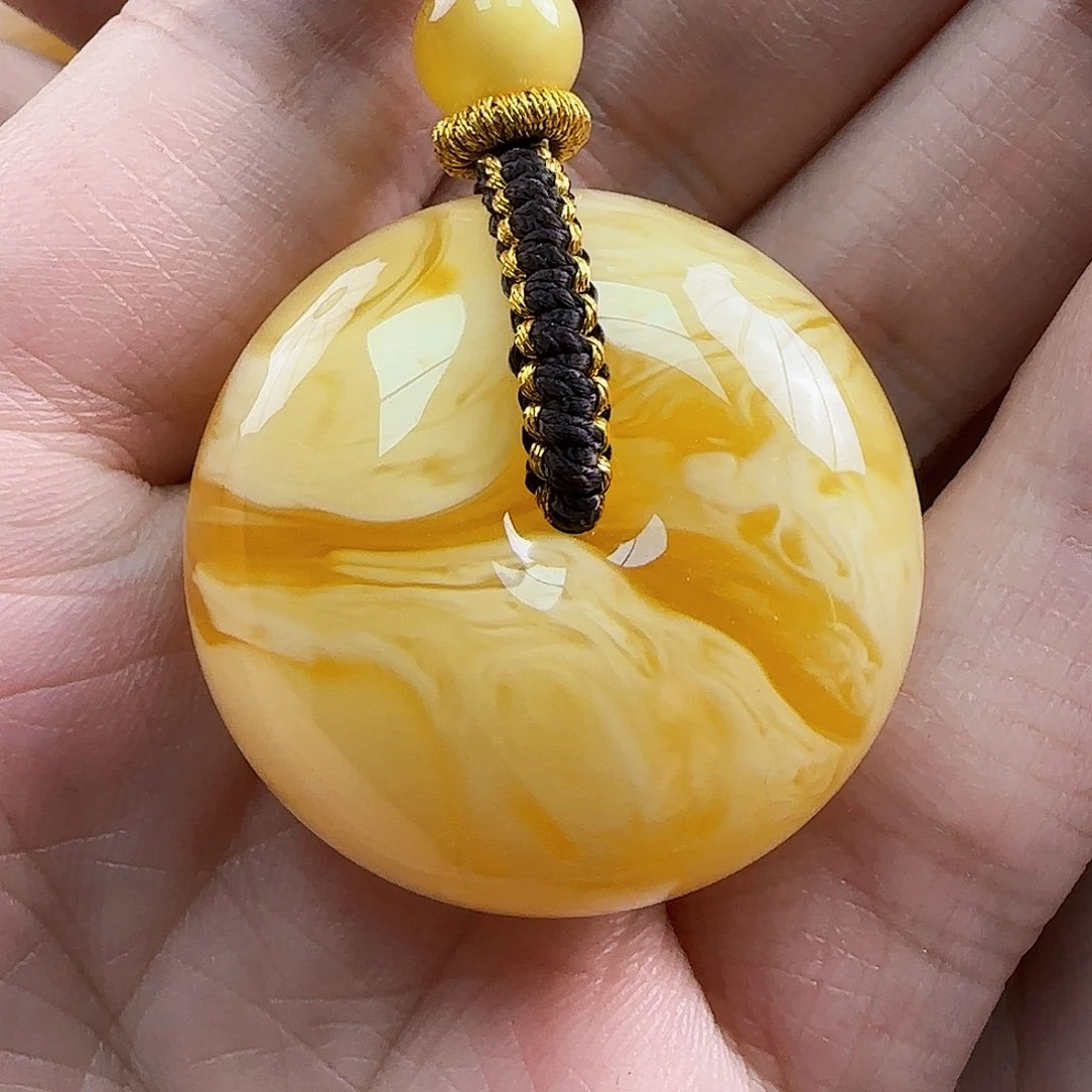 未镶嵌琥珀珠宝奇石