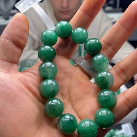 石英质玉手串未镶嵌