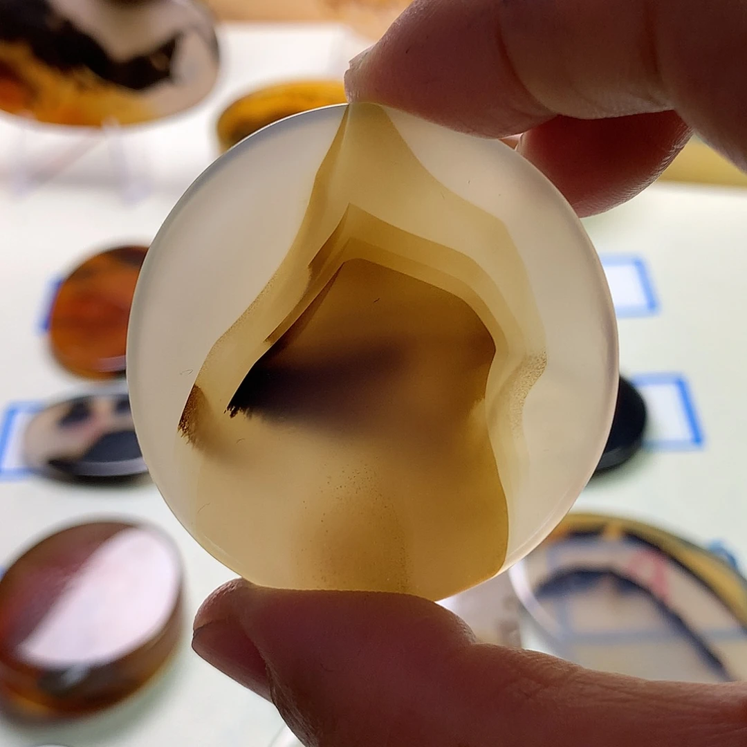 玛瑙/玉髓未镶嵌珠宝半成品