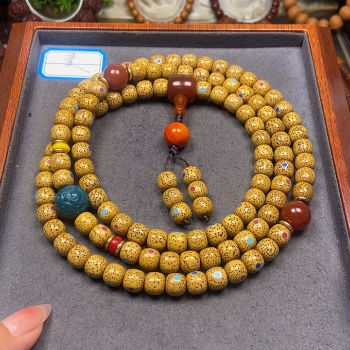 星月菩提吊坠菩提