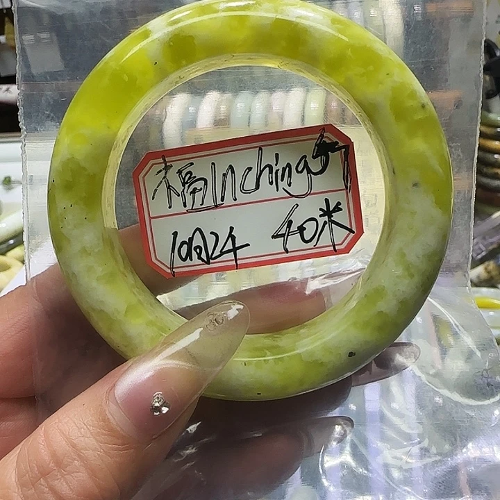 福***a透闪石-蛇纹石玉未镶嵌手镯