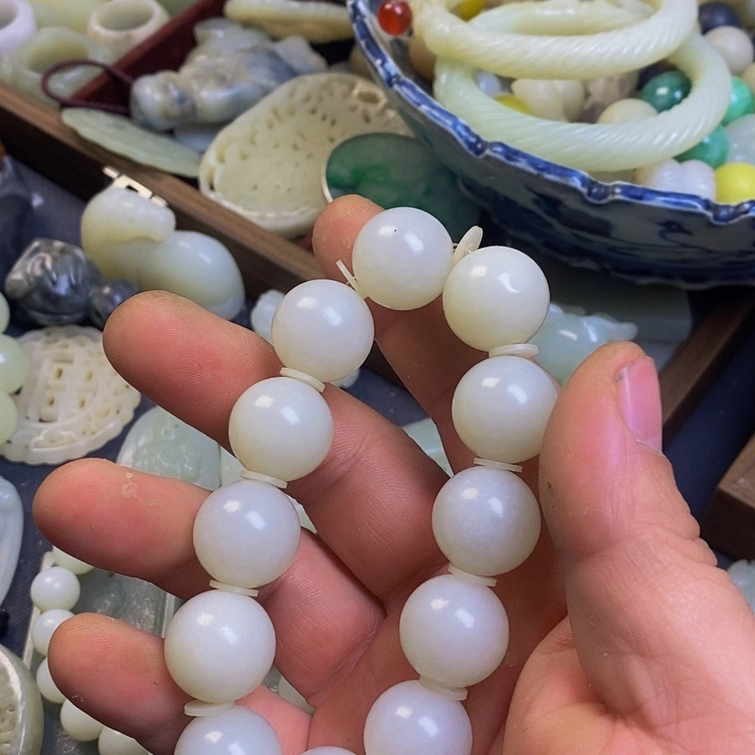 和田玉（糖玉）未镶嵌手链