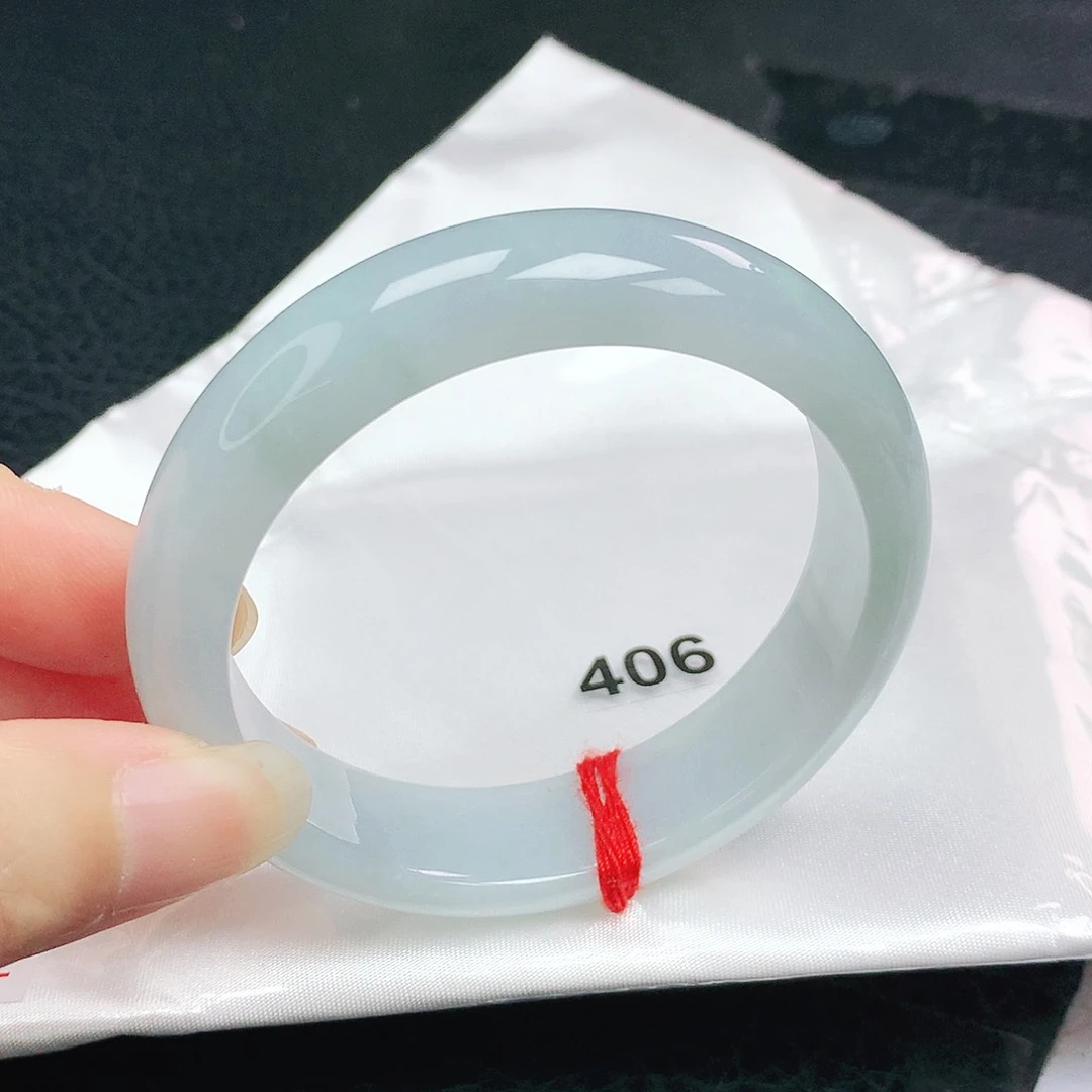 翡翠手镯未镶嵌正