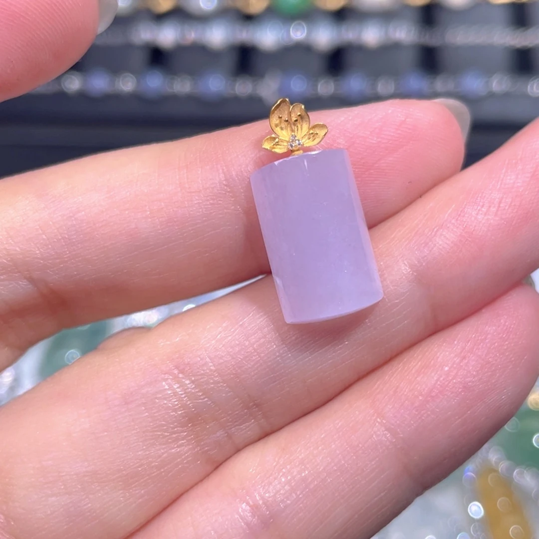 颈饰18K金镶嵌翡翠翡翠
