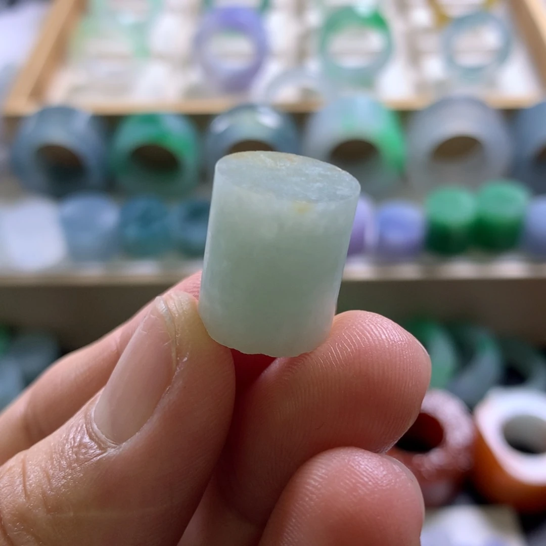定制翡翠翡翠戒指未镶嵌翡翠