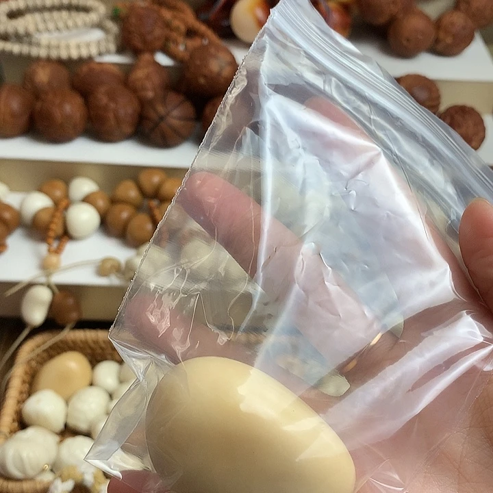 *****吊坠千眼菩提象牙果白黄绳子