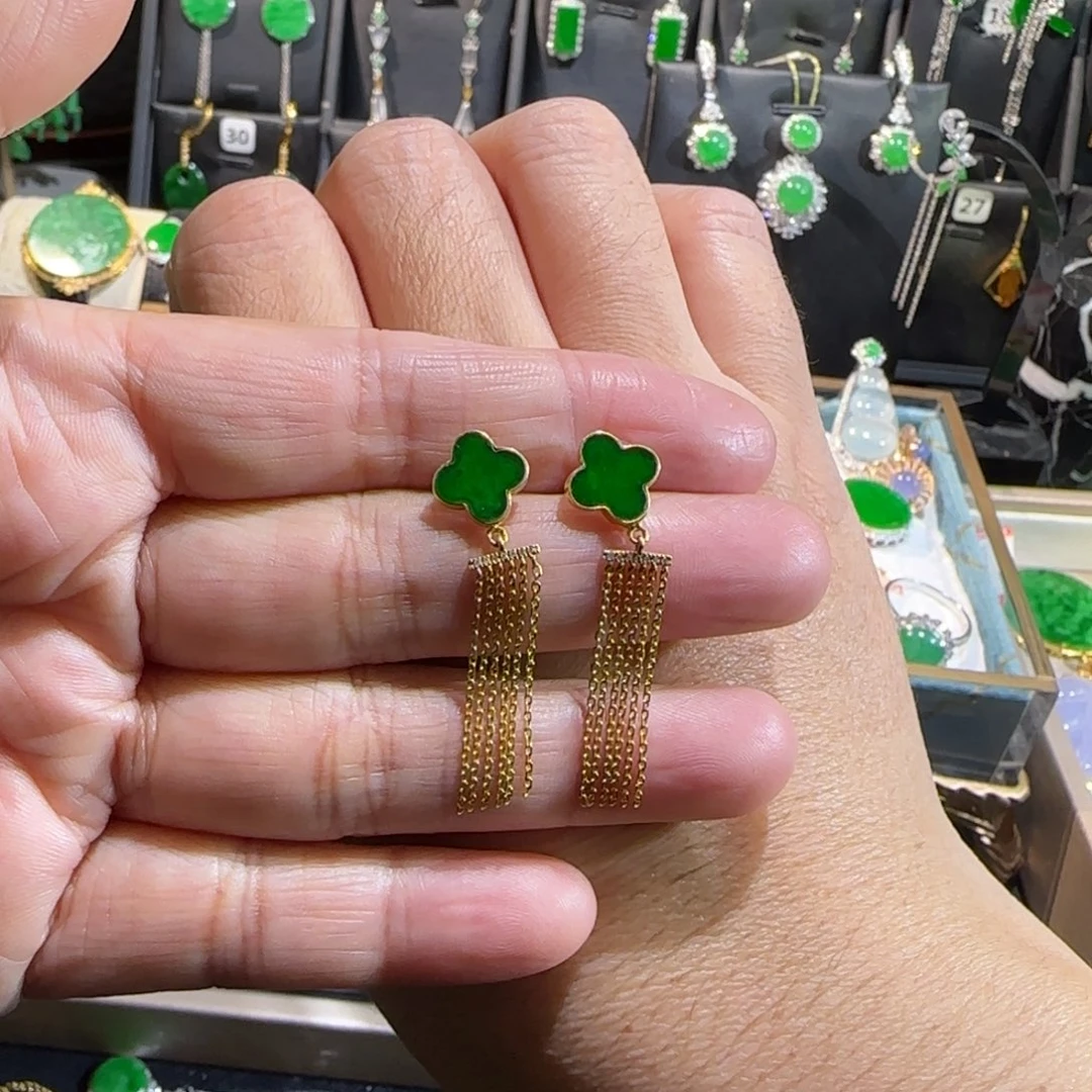 翡翠18K金镶嵌颈饰耳钉