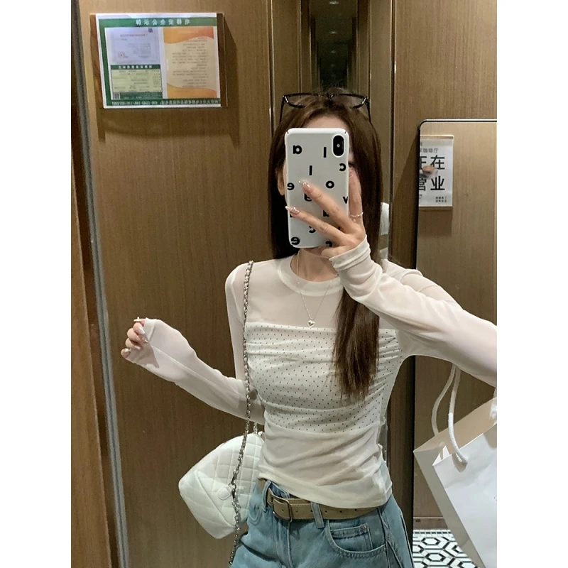 乌77白色波点拼接双层网纱小衫女设计感修身显瘦长袖圆领上衣春季