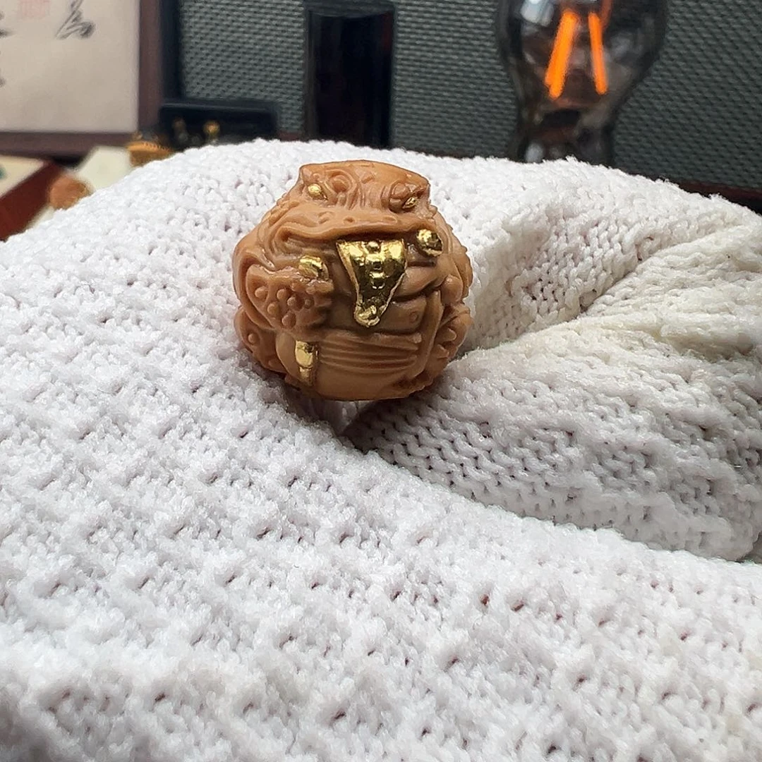 猴头核桃吊坠蛤蟆大王镶嵌福利17.6