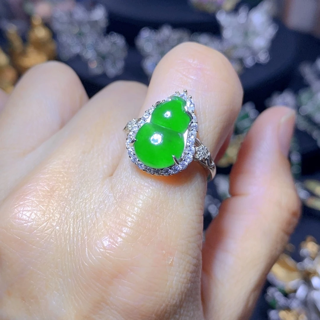 翡翠银S925镶嵌颈饰(****千天然翡翠