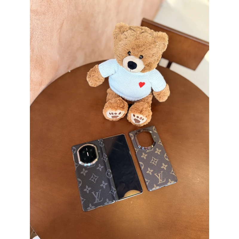 适用于华为MateX7 素皮压花磁吸中轴折叠手机壳 透明边框单后壳