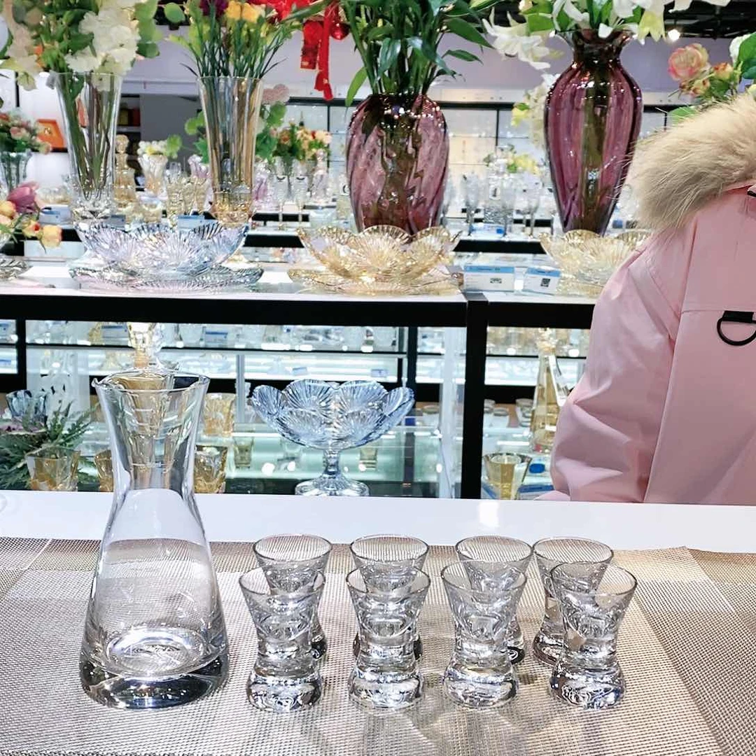 水晶玻璃无手柄款8杯➕分酒器